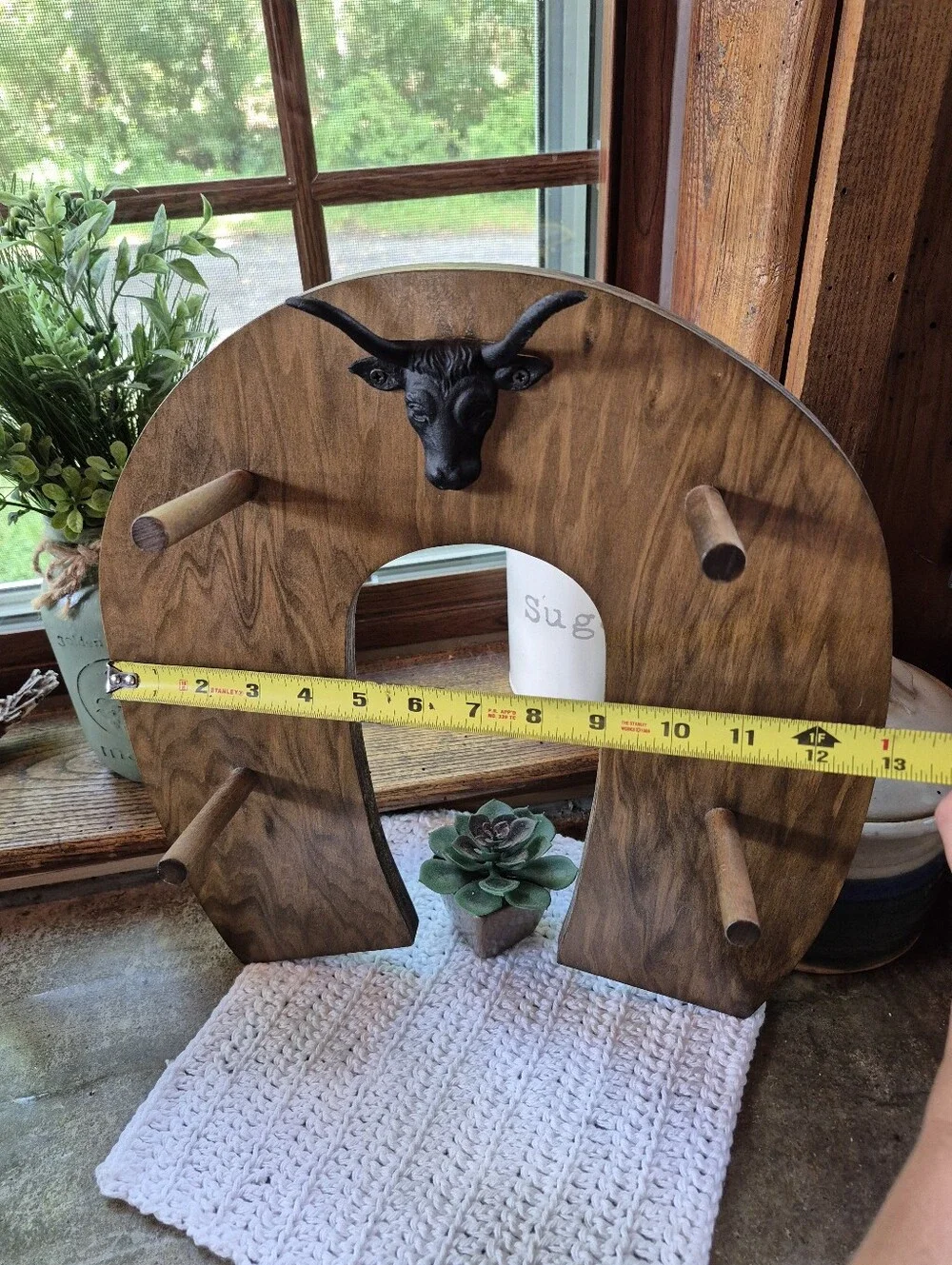 Vtg. Wood Handcrafted Siesta Ware USA Horseshoe Peg Hook Cast Metal Steer Head